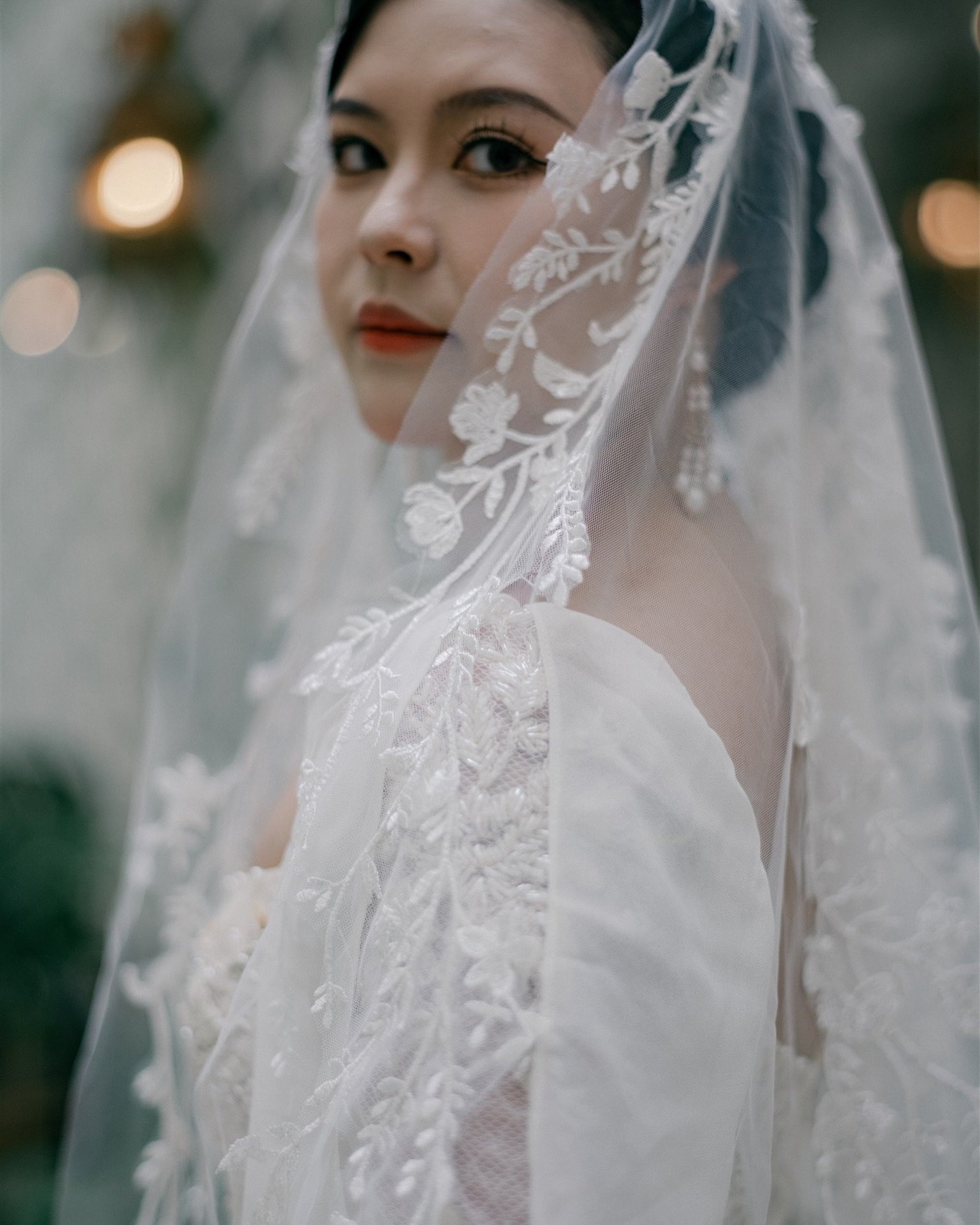 Getting ready with Alvin and Pei ahead of their wedding at @kewevents 

Planner @attabara 
Photography &amp; Video @storiesfromeros 

#kewgardens #kewwedding #weddingphotography #weddingphotographer #londonwedding #londonweddingphotographer #wedding 